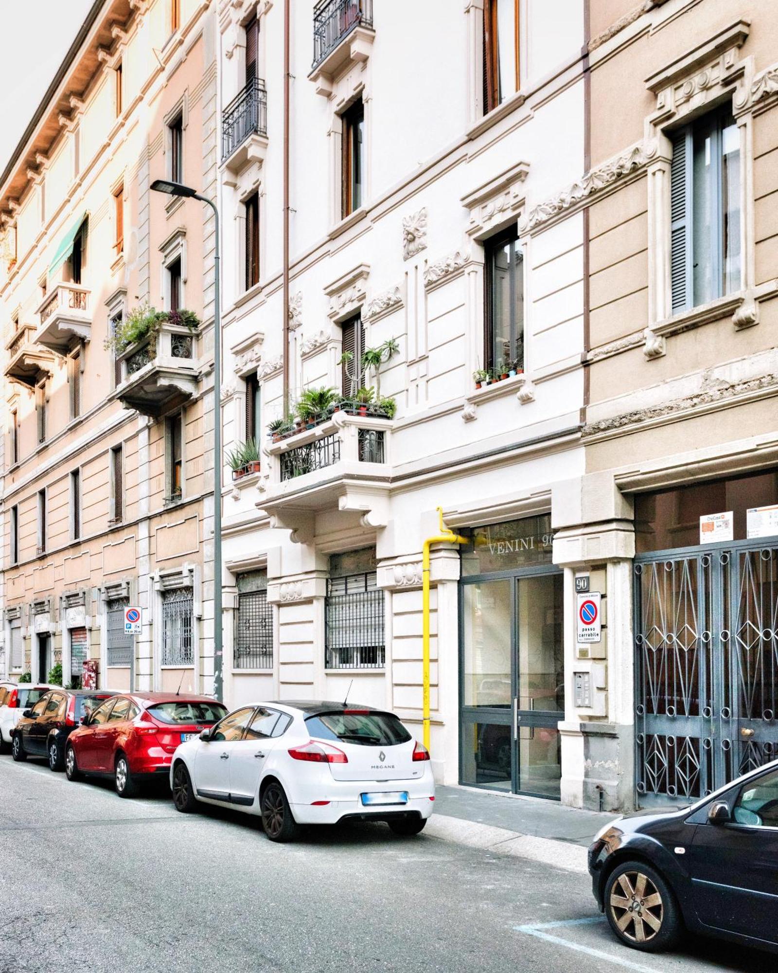 Bilocale, Vicino Al Centro Milán